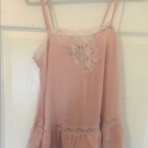 VS! Pink top with lace details!